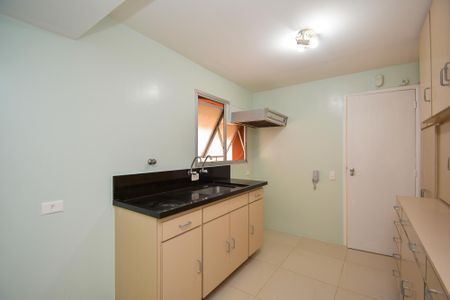 Apartamento para alugar com 110m², 3 quartos e 1 vaga Apartamento para alugar com 110m², 3 quartos e 1 vagaCozinha