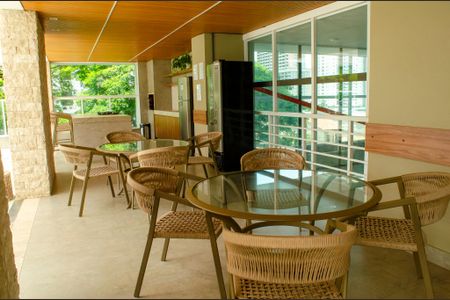 Apartamento para alugar com 61m², 2 quartos e 1 vagaÁrea comum