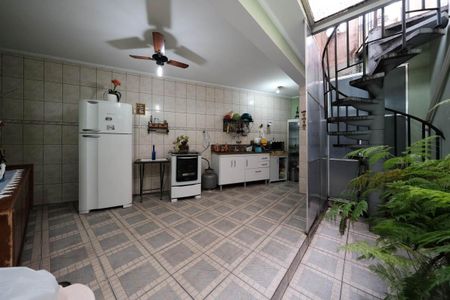 Casa à venda com 140m², 3 quartos e 2 vagasÁrea gourmet