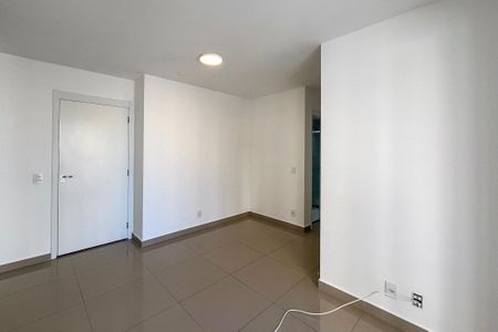 Apartamento para alugar com 60m², 2 quartos e 1 vagaSala