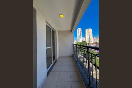 Apartamento para alugar com 60m², 2 quartos e 1 vagaVaranda