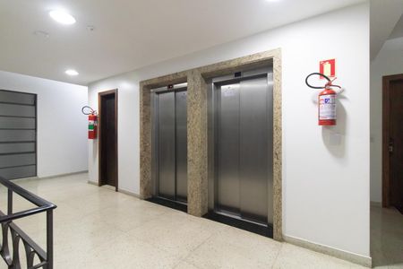 Apartamento à venda com 177m², 3 quartos e 1 vagaElevadores