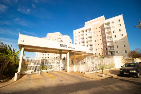 Apartamento à venda com 74m², 2 quartos e 1 vagaFachada - Portaria 2