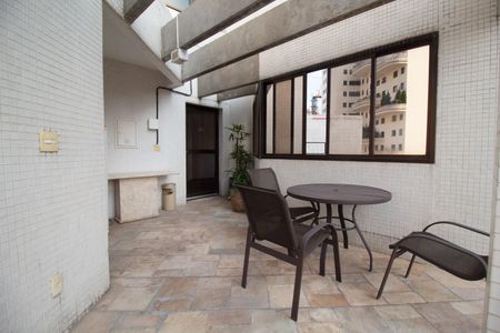 Apartamento à venda com 54m², 1 quarto e 1 vagaÁrea comum