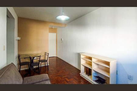Sala de apartamento para alugar com 1 quarto, 44m² em Centro Histórico, Porto Alegre