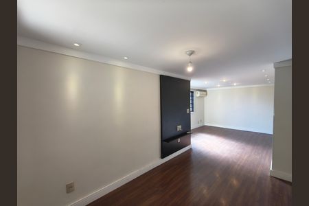 Casa de Condomínio à venda com 3 quartos, 120m² em Tanque, Rio de Janeiro