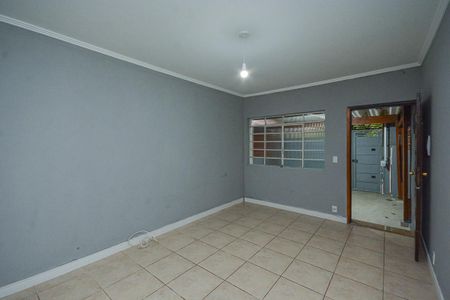 Casa para alugar com 2 quartos, 150m² em Cupecê, São Paulo