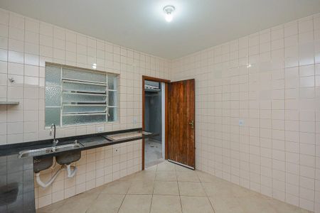 Casa para alugar com 2 quartos, 150m² em Cupecê, São Paulo