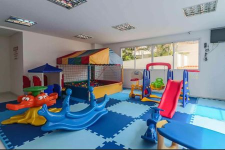 Apartamento à venda com 57m², 2 quartos e 1 vagaÁrea comum