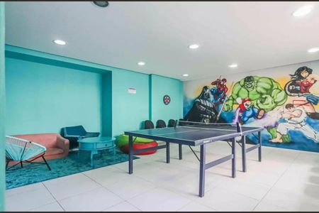 Apartamento à venda com 57m², 2 quartos e 1 vagaÁrea comum