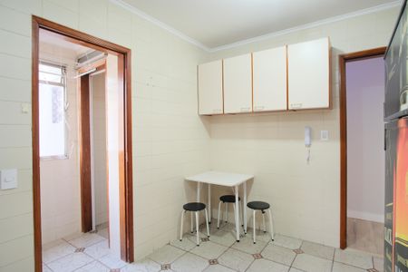 Apartamento à venda com 74m², 2 quartos e 1 vagaCozinha