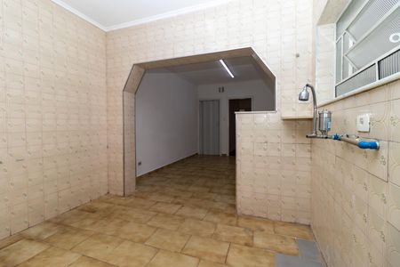 Casa à venda com 196m², 3 quartos e 2 vagas Casa à venda com 196m², 3 quartos e 2 vagasCozinha