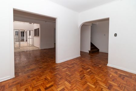 Sala de casa para alugar com 3 quartos, 196m² em Água Branca, São Paulo
