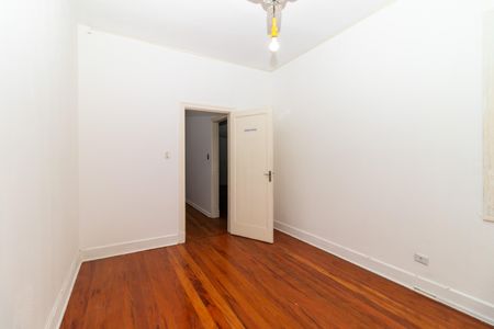 Casa à venda com 196m², 3 quartos e 2 vagas Casa à venda com 196m², 3 quartos e 2 vagasQuarto 1