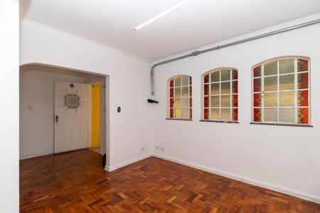 Casa à venda com 196m², 3 quartos e 2 vagas Casa à venda com 196m², 3 quartos e 2 vagasSala