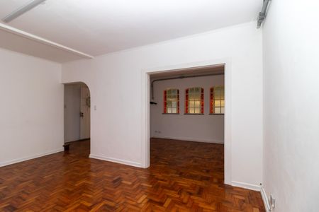 Casa à venda com 196m², 3 quartos e 2 vagas Casa à venda com 196m², 3 quartos e 2 vagasSala