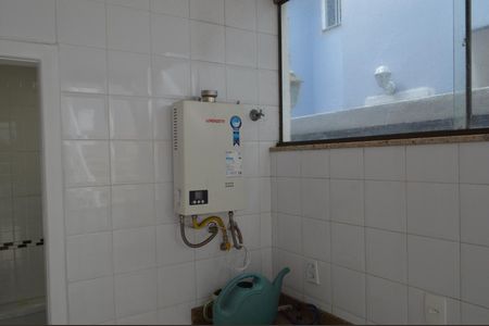 Casa de condomínio à venda com 201m², 3 quartos e 2 vagasÁrea de Serviço