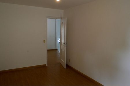 Casa de condomínio à venda com 201m², 3 quartos e 2 vagasQuarto 1