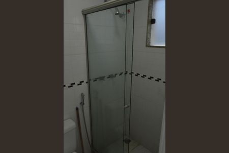 Casa de condomínio à venda com 201m², 3 quartos e 2 vagasBanheiro de Serviço