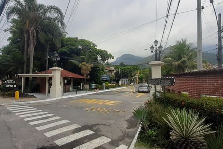 Casa de condomínio à venda com 201m², 3 quartos e 2 vagasFachada do Condomínio