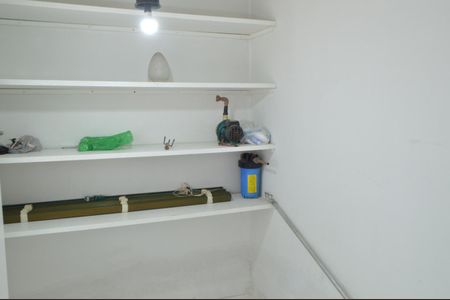 Casa de condomínio à venda com 201m², 3 quartos e 2 vagasQuarto de Serviço