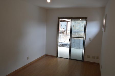 Casa de condomínio à venda com 201m², 3 quartos e 2 vagasQuarto 1