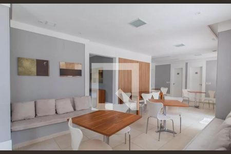 Apartamento à venda com 52m², 2 quartos e 1 vaga Apartamento à venda com 52m², 2 quartos e 1 vagaÁrea externa