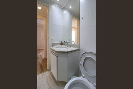 Apartamento à venda com 52m², 2 quartos e 1 vaga Apartamento à venda com 52m², 2 quartos e 1 vagaBanheiro