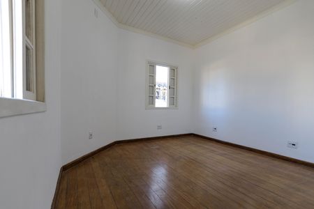 Casa para alugar com 180m², 3 quartos e 1 vaga Casa para alugar com 180m², 3 quartos e 1 vagaQuarto 2