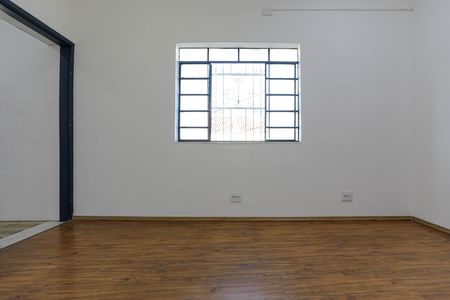 Casa para alugar com 180m², 3 quartos e 1 vaga Casa para alugar com 180m², 3 quartos e 1 vagaSala
