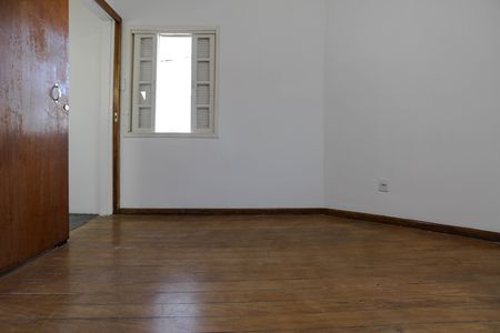 Casa para alugar com 180m², 3 quartos e 1 vaga Casa para alugar com 180m², 3 quartos e 1 vagaQuarto 2