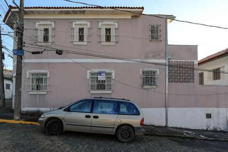 Fachada de casa para alugar com 3 quartos, 180m² em Centro, Mogi das Cruzes
