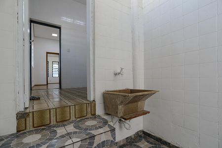 Casa para alugar com 180m², 3 quartos e 1 vaga Casa para alugar com 180m², 3 quartos e 1 vagaÁrea de Serviço