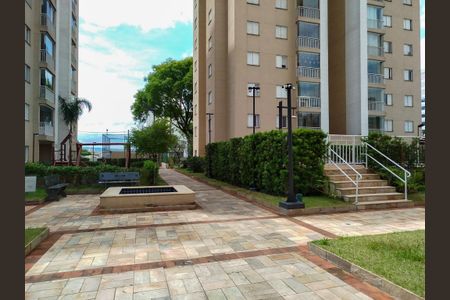 Apartamento à venda com 72m², 2 quartos e 1 vagaÁrea comum