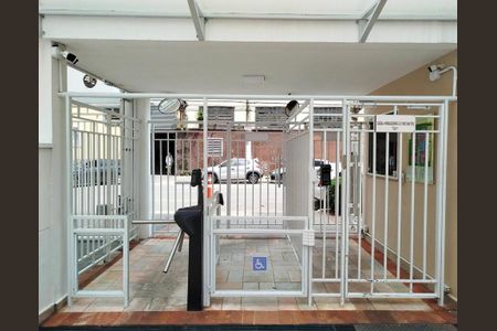 Apartamento à venda com 72m², 2 quartos e 1 vagaÁrea comum