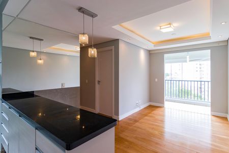 Sala/Cozinha de apartamento para alugar com 2 quartos, 58m² em Parque Reboucas, São Paulo