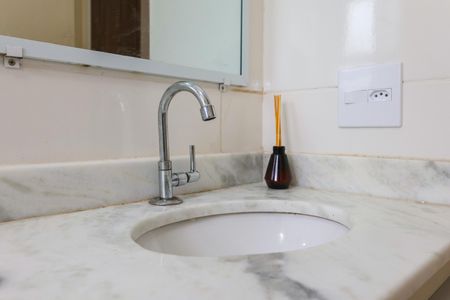 Apartamento à venda com 55m², 2 quartos e 1 vaga Apartamento à venda com 55m², 2 quartos e 1 vagaBanheiro da Suíte