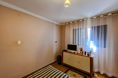 Casa à venda com 154m², 4 quartos e sem vagaCasa 2 - Quarto 1