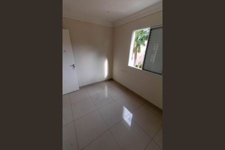 Casa de condomínio à venda com 60m², 2 quartos e 1 vagaQuarto 2