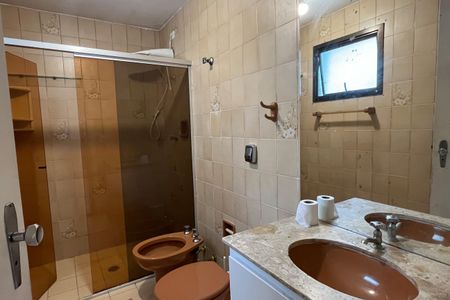 Apartamento para alugar com 135m², 3 quartos e 1 vagaBanheiro da Suíte