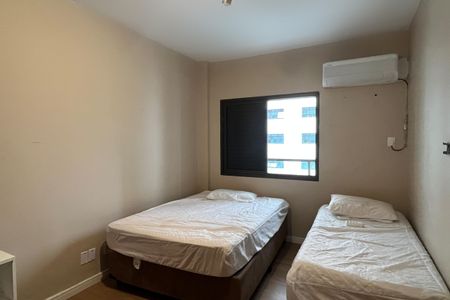 Quarto 1 de apartamento para alugar com 3 quartos, 135m² em Aparecida, Santos