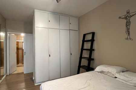 Apartamento para alugar com 135m², 3 quartos e 1 vagaSuíte