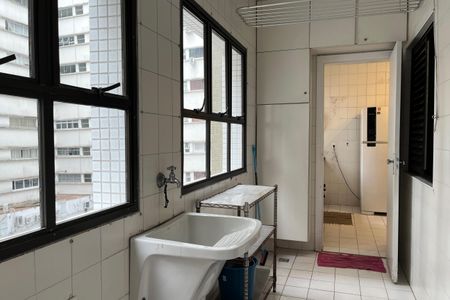 Apartamento para alugar com 135m², 3 quartos e 1 vagaÁrea de Serviço
