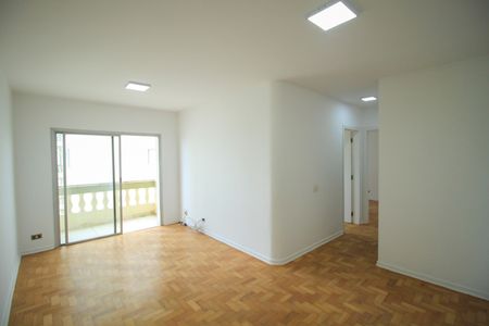 Apartamento para alugar com 2 quartos, 74m² em Vila Regente Feijó, São Paulo