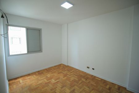 Apartamento para alugar com 74m², 2 quartos e 1 vagaSuíte