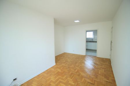 Sala de apartamento para alugar com 2 quartos, 74m² em Vila Regente Feijó, São Paulo