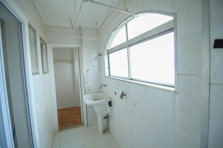 Apartamento para alugar com 74m², 2 quartos e 1 vagaÁrea de Serviço