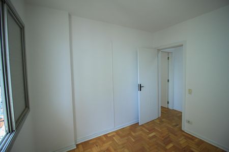 Apartamento para alugar com 74m², 2 quartos e 1 vagaQuarto 