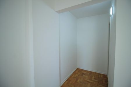 Apartamento para alugar com 74m², 2 quartos e 1 vagaSuíte