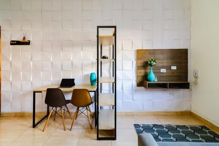 Studio para alugar com 25m², 1 quarto e sem vaga Studio para alugar com 25m², 1 quarto e sem vagaStudio